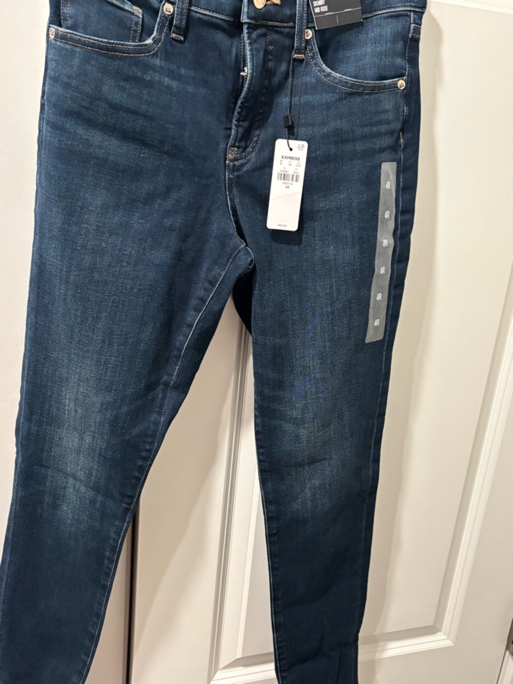 Express Skinny Mid Rise Jeans - Picture 2 of 3